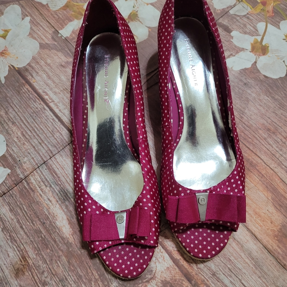 ⭐️ Etienne Aigner polka dots wedges - Picture 2 of 7